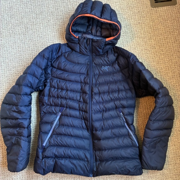 Arc'teryx Women's Cerium Hoodie, Large - Picture 1 of 3